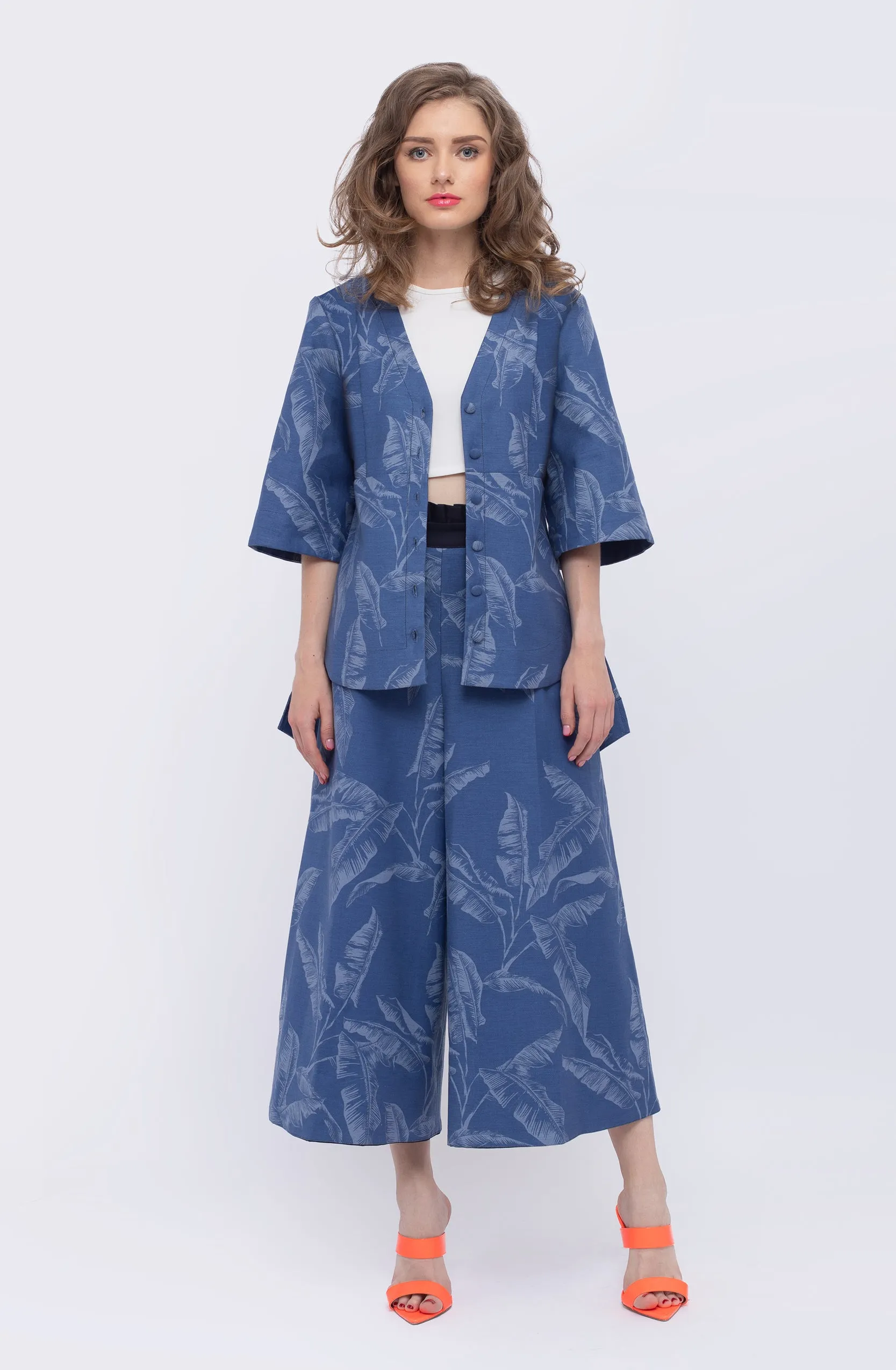 Bayou Palms Print Denim Handkerchief Hem Top