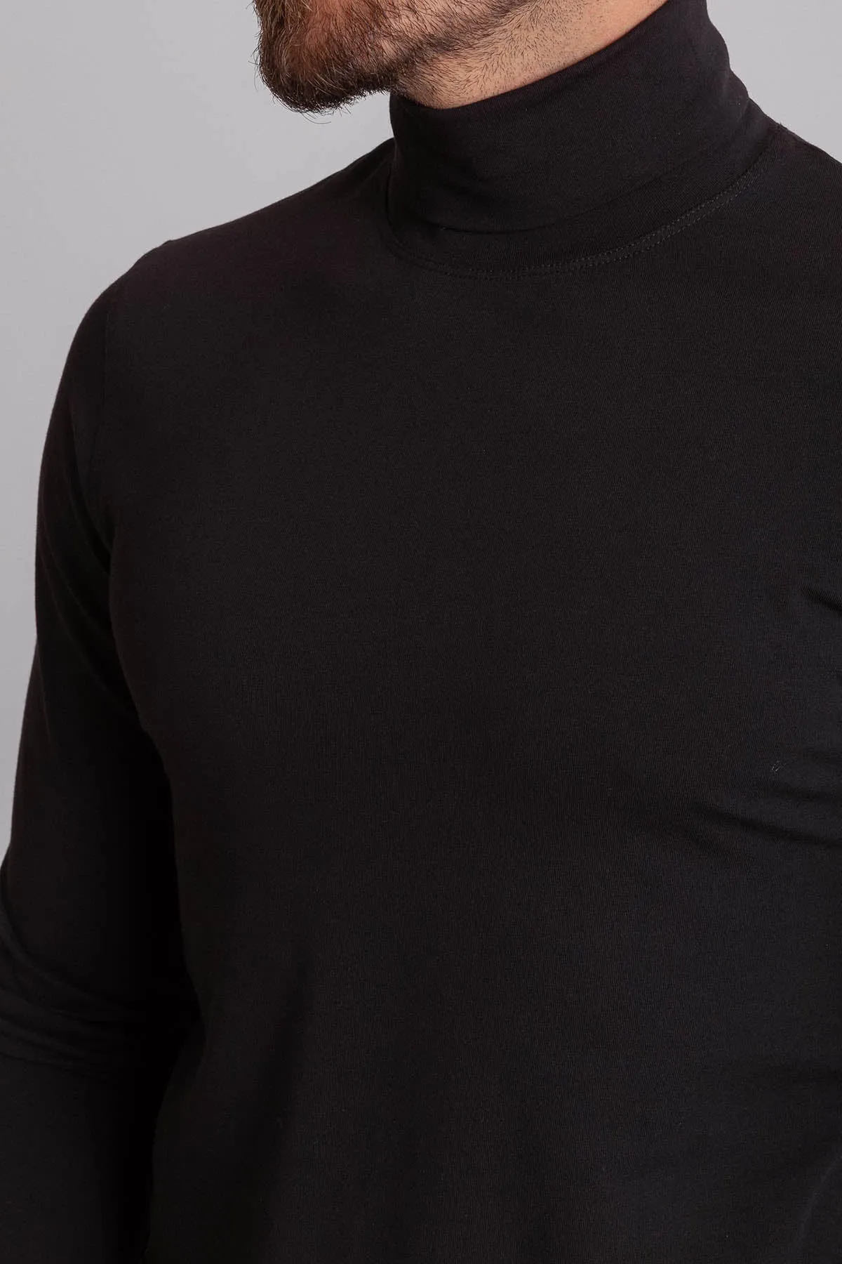 Black Cotton And Elastic Long Sleeved Turtleneck Casual Mens T Shirt