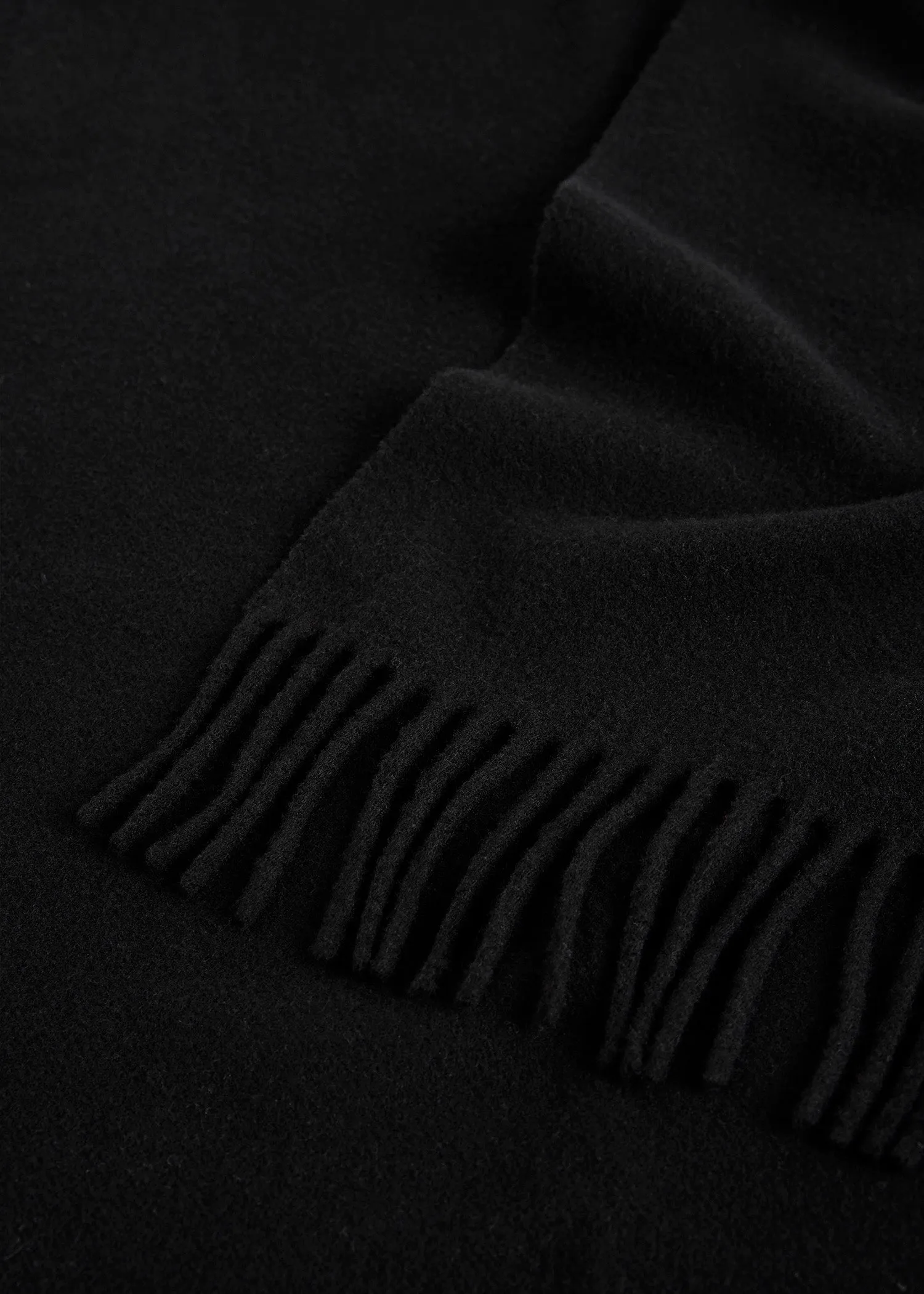 Classic wool scarf black