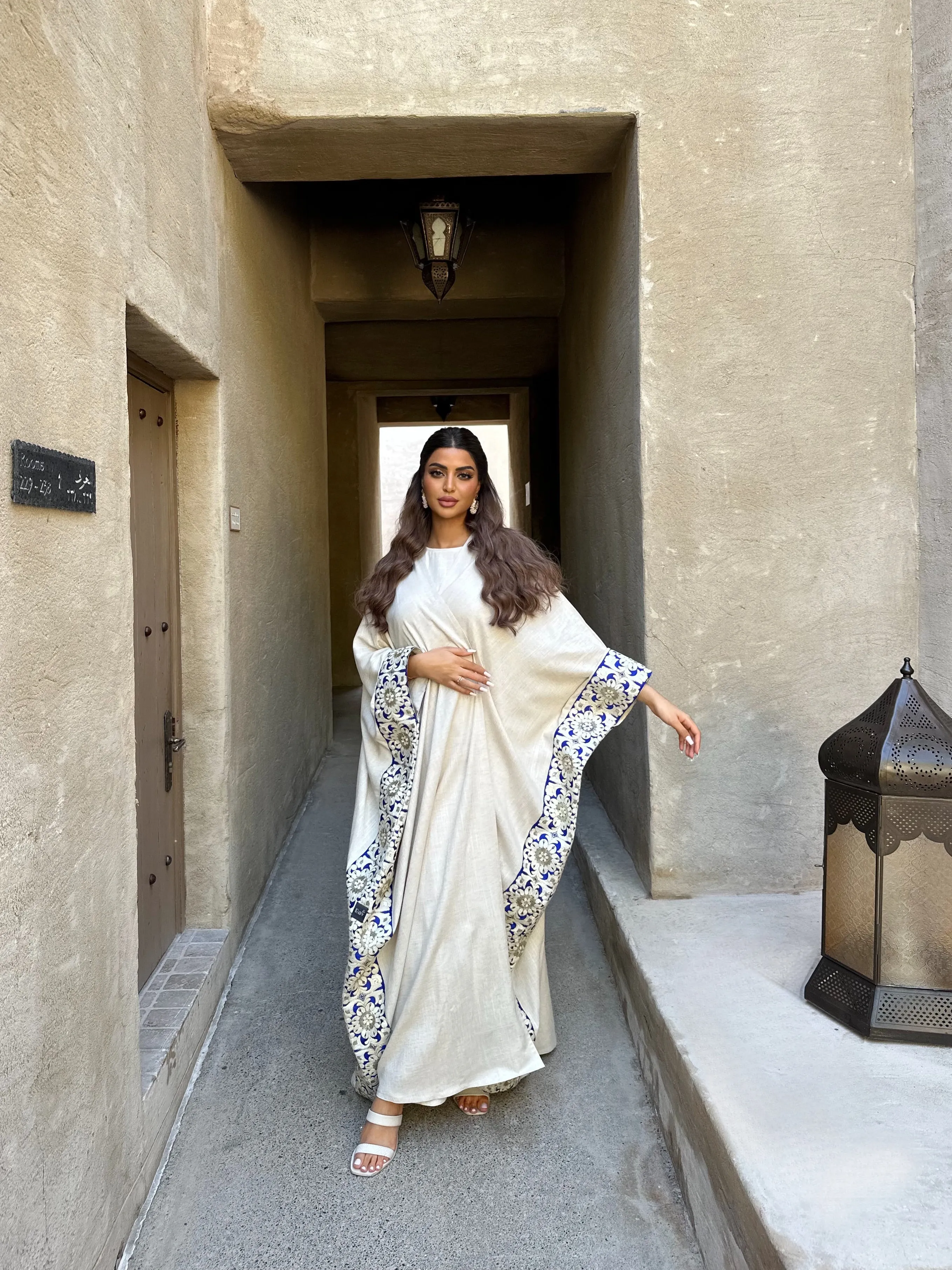 LINEN BISHT ABAYA #436