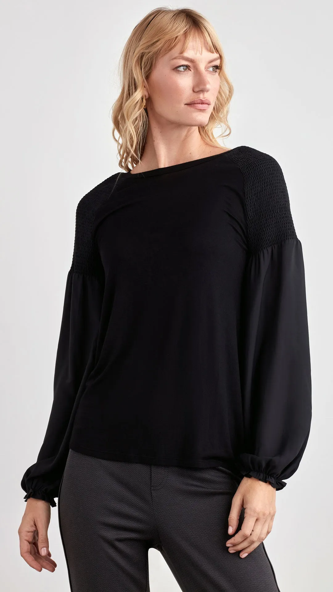 RAGLAN SLEEVE KNIT TOP