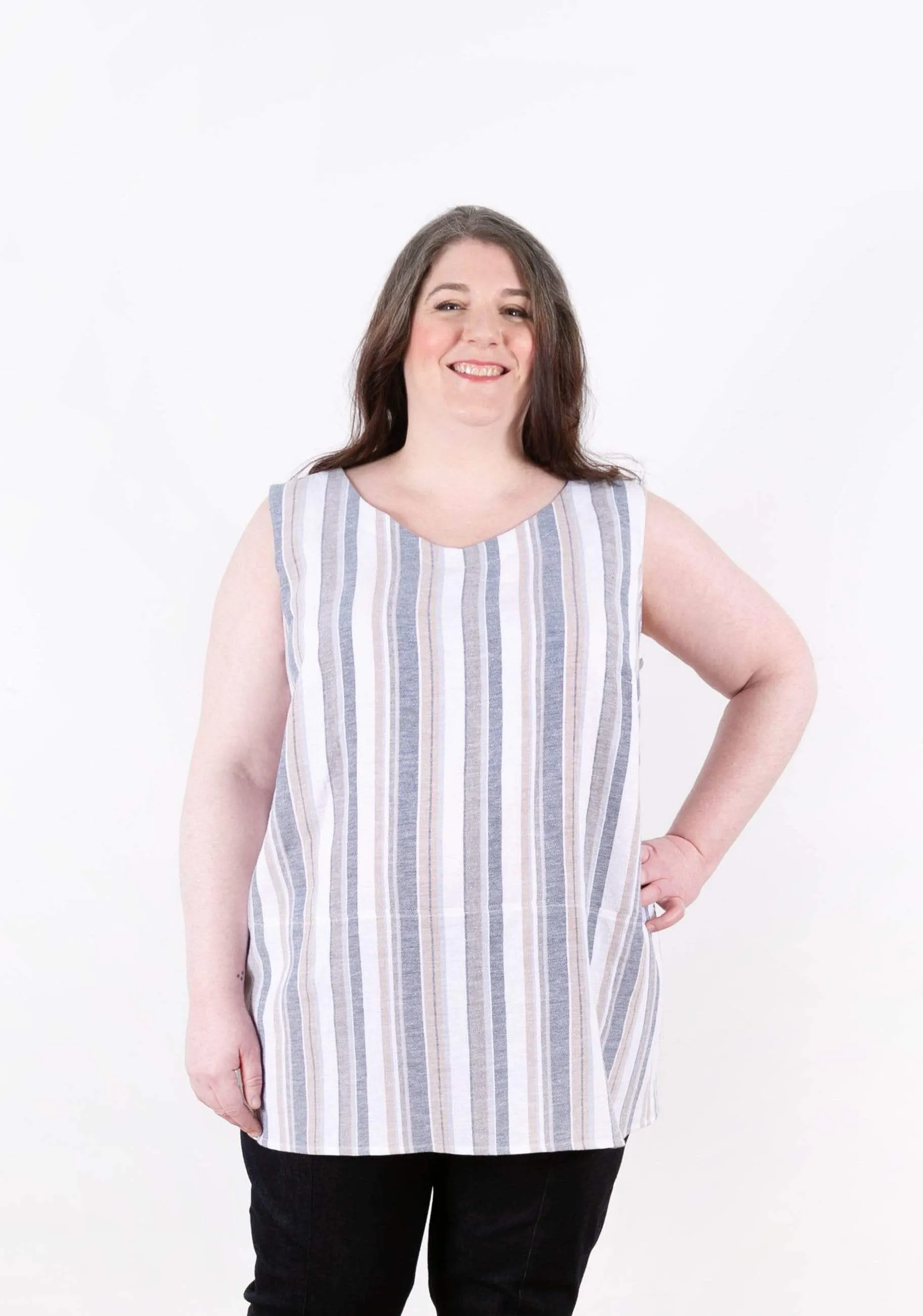 Uniform Tunic Sizes 14-30 - Grainline Studio