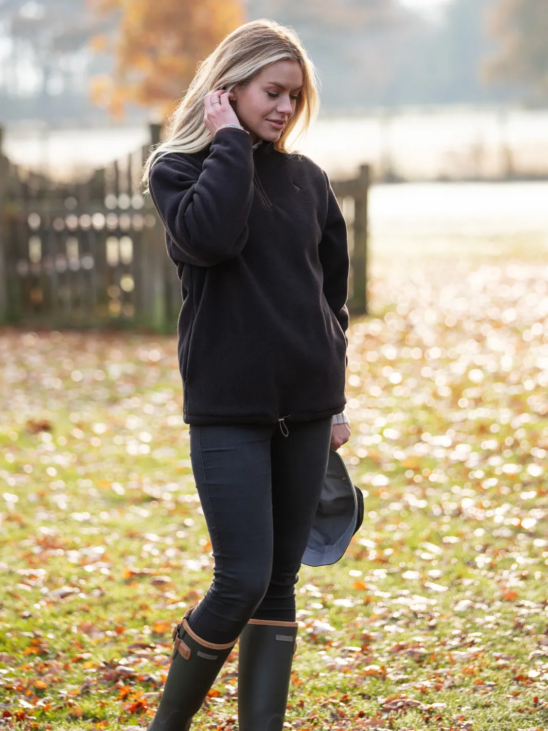 Unisex Fleece Pullover - Black