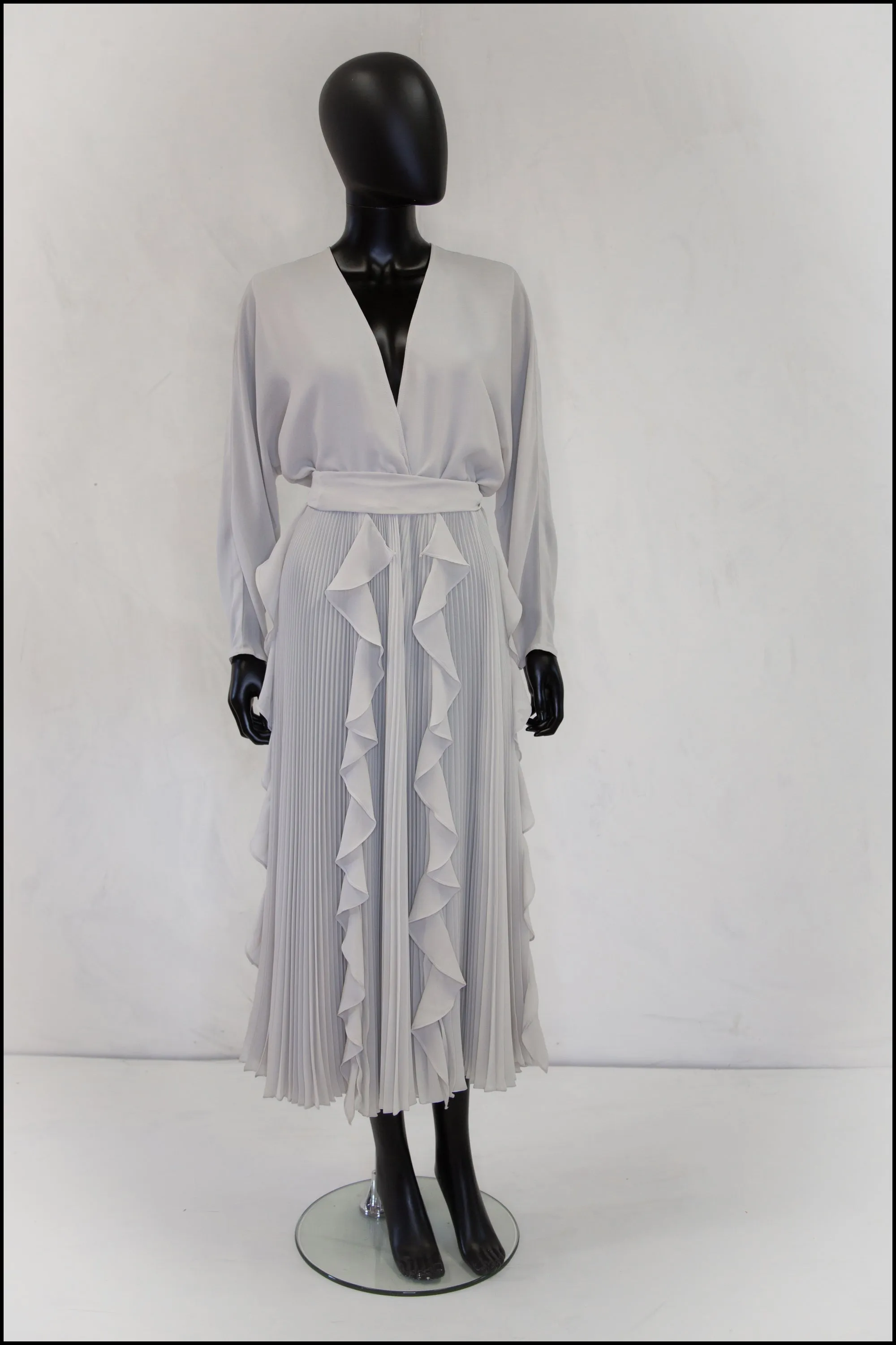 Vintage 1980s Dove Grey Pleated Dress