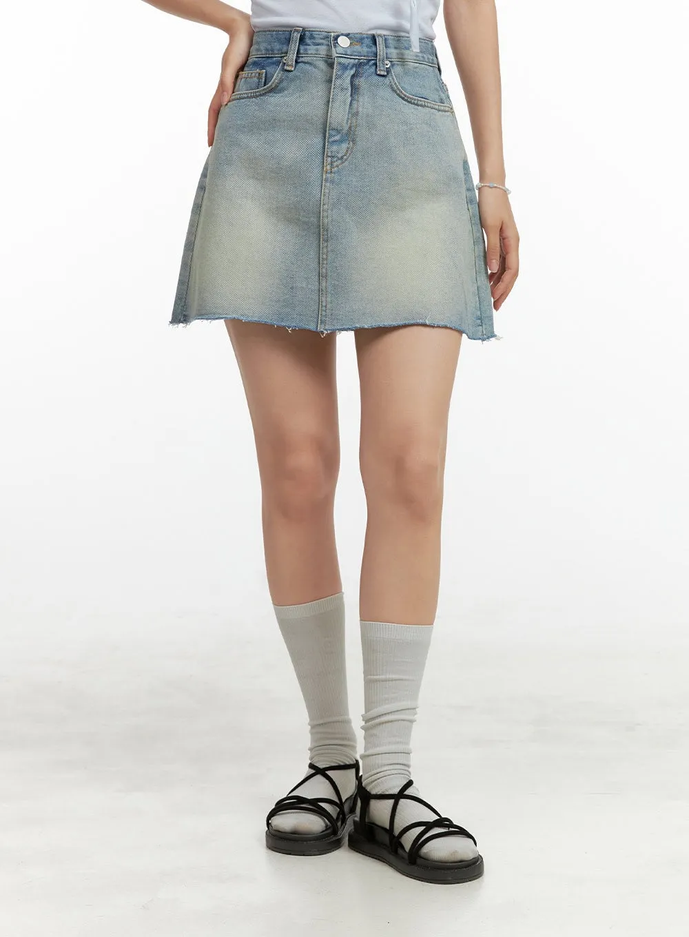 Washed Mini Denim Skirt OU407