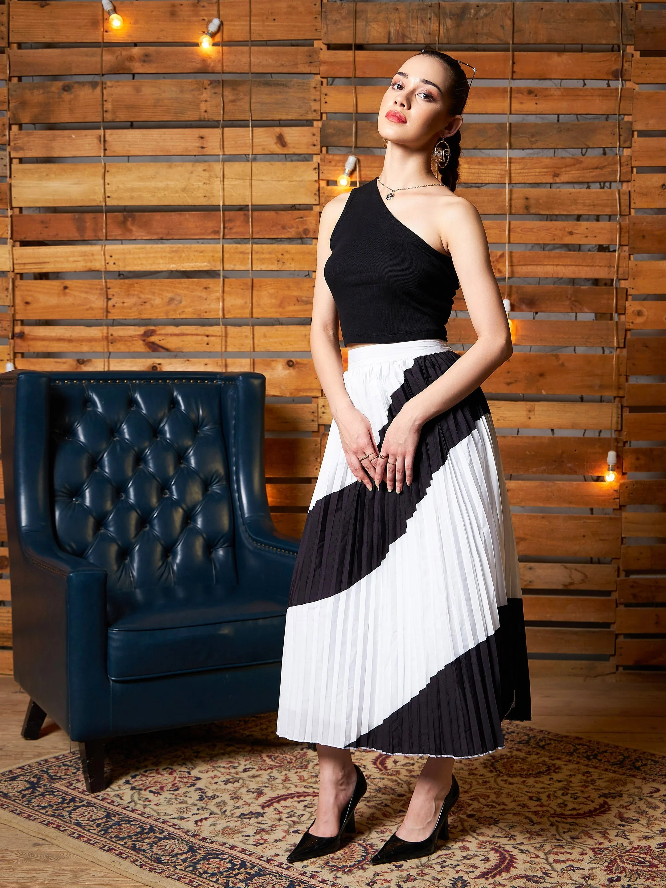 Women Black Crop Top With Colour Block Pleated Skirt