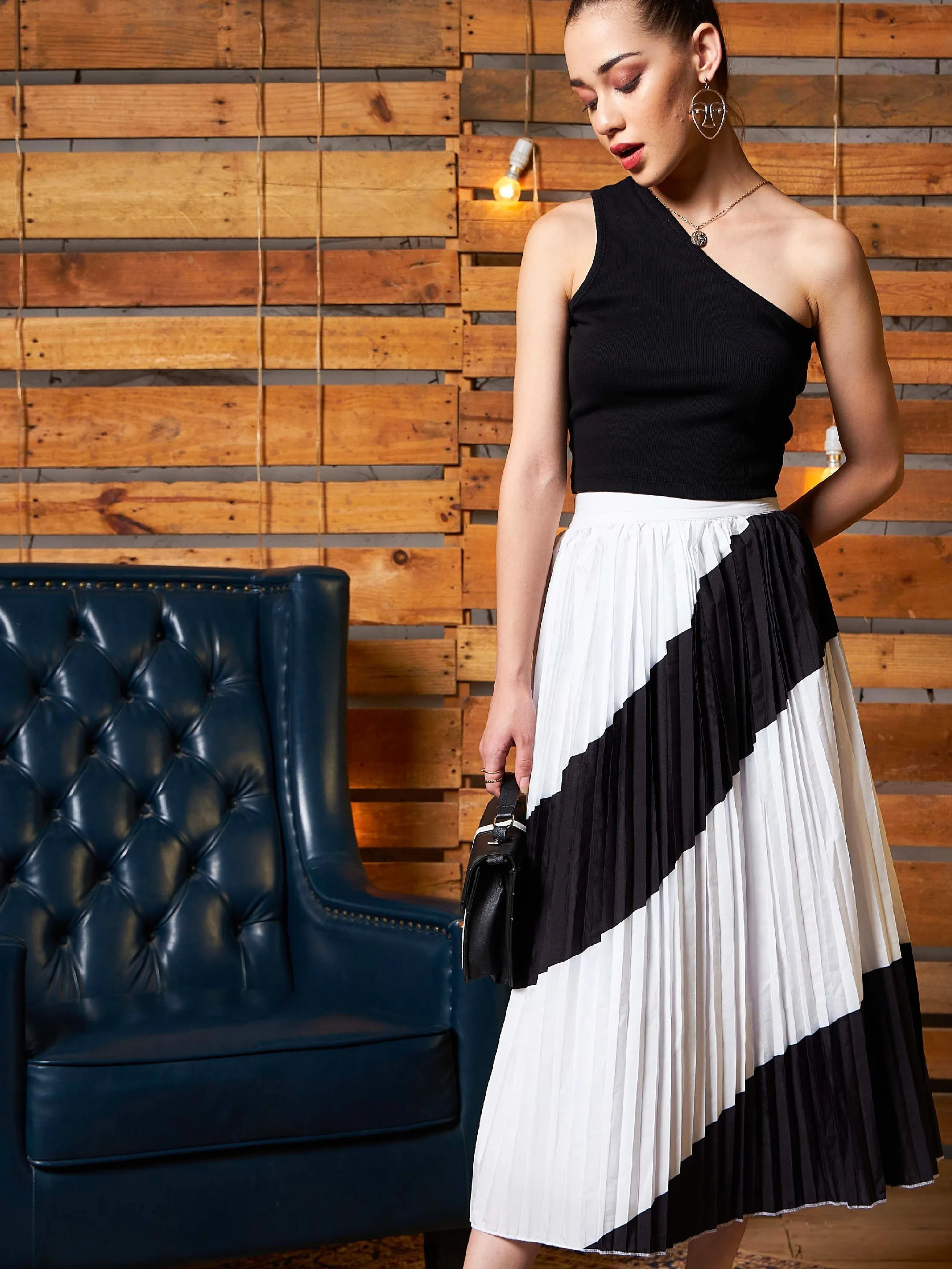 Women Black Crop Top With Colour Block Pleated Skirt